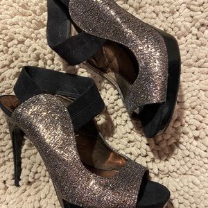 Carlos Santana Bronze Halo Heel